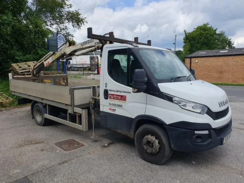 JPS Chartered Surveyors - Motor Vehicle & Forklift Auction | Iveco Daily Vans, Ford Transit Tipper, Renault Trafic, Vauxhall Astra Club, Jungheinrich & TCM Forklift, Trailer - Auction Image 5